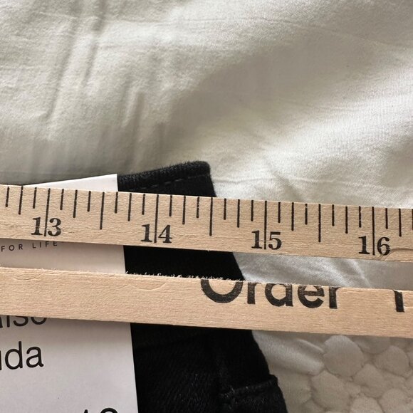 Sonoma Womens High Rise Black Denim Bermuda Shorts Size 12 Cotton Blend - Picture 7 of 9